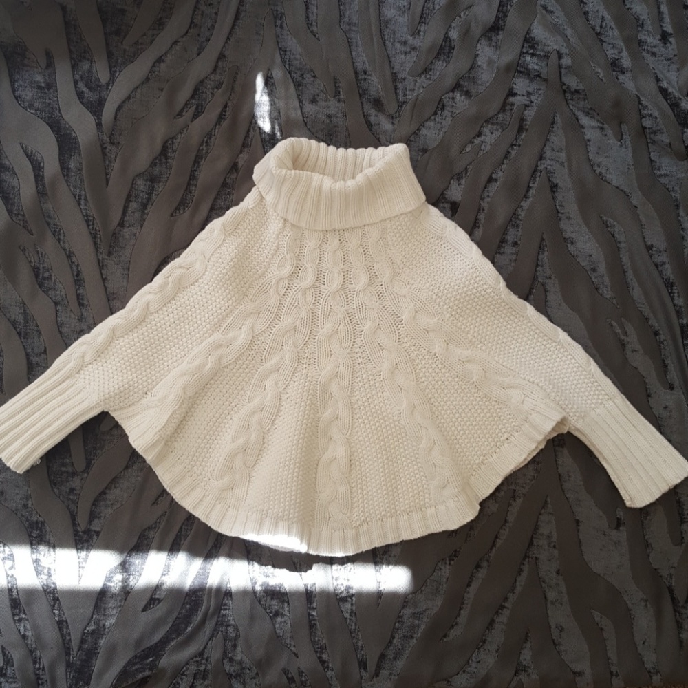 Sweater by Carter's size 5T